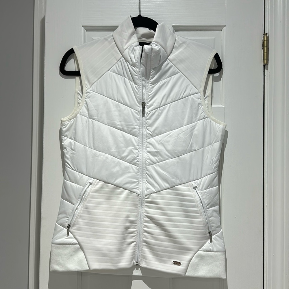 Nivo Kenzie Vest.